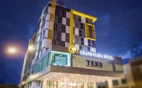 Grand Flora Hotel