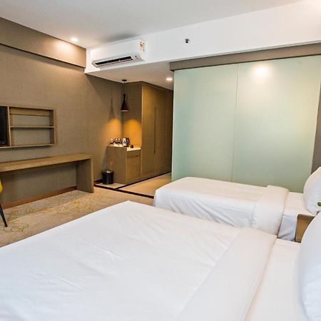 Grand Flora Hotel Melaka Zewnętrze zdjęcie