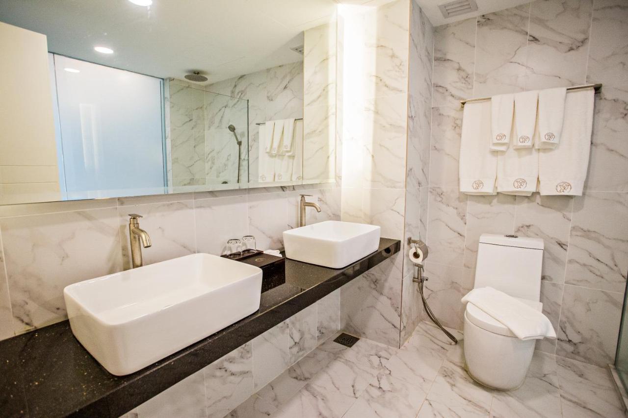 Grand Flora Hotel Melaka Zewnętrze zdjęcie